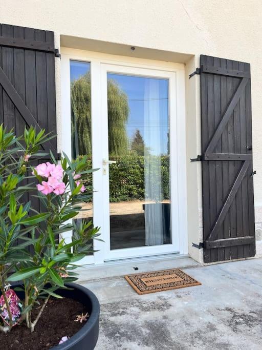 Gite Le Polochon Varennes-le-Grand Kültér fotó